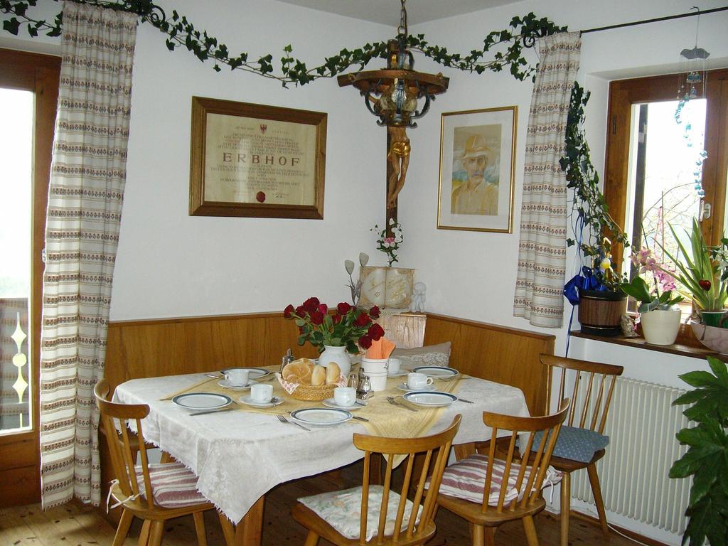 Schartnerhof Vila Collalbo Quarto foto